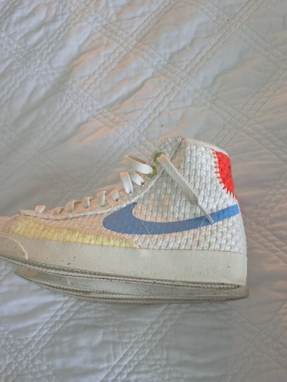 Nike White Kids Sneakers with Orange and Blue Accents - Picture 2 of 5